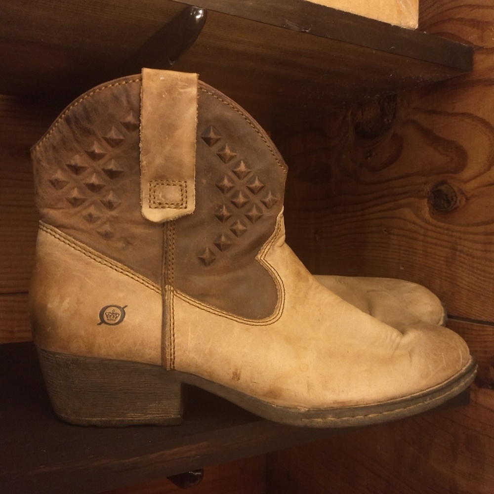 Born Leather Boots Booties